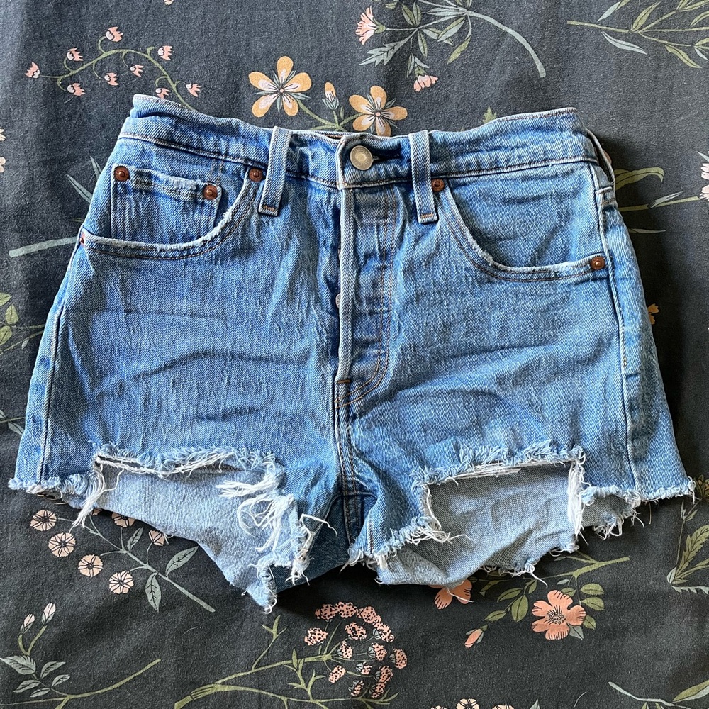 Levi’s 501 shorts W25 Button-fly